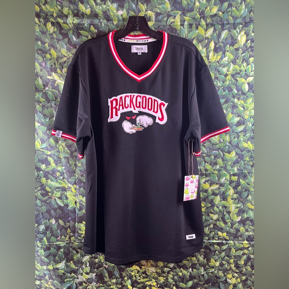 Highly Undrtd Size:XL Men Embroidered Short Sleeve T Shirt 60% Cotton